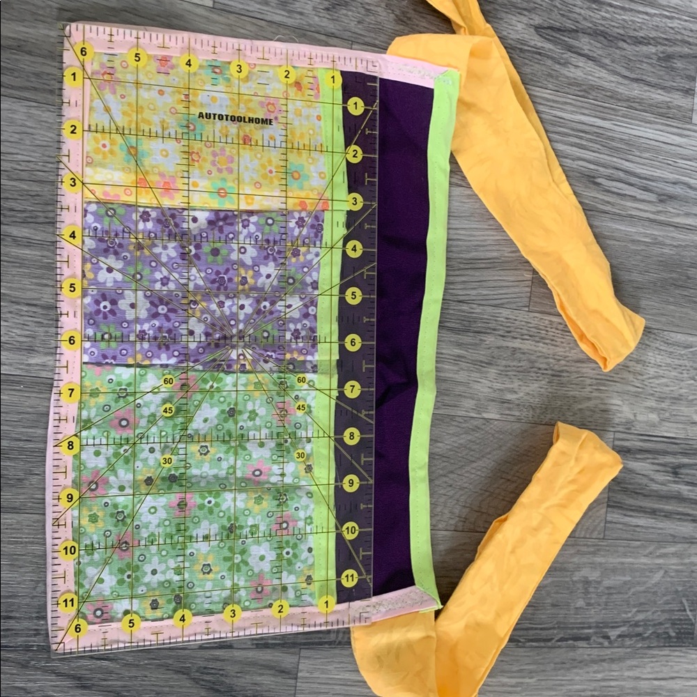 Kids half apron - Picture 3 of 3